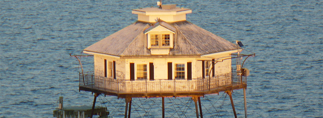 Middle Bay Lighthouse
